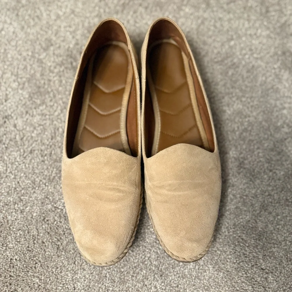 Franco Sarto Tan Flats Slip-On Comfort